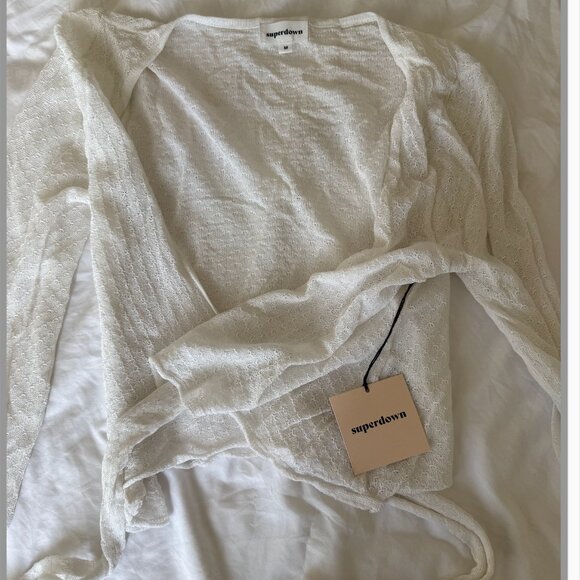 NWT Superdown Liv Tie Front Top - M - Picture 3 of 3